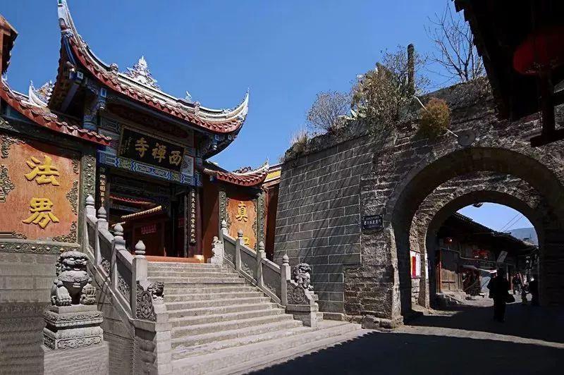 点星沉月